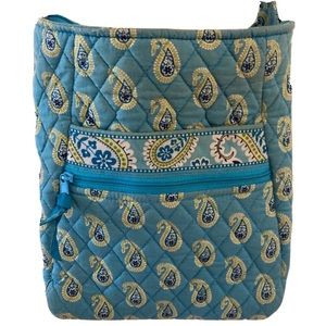 Vera Bradley Hipster / Light Blue and Yellow Floral Pattern / ID Insert, Folds